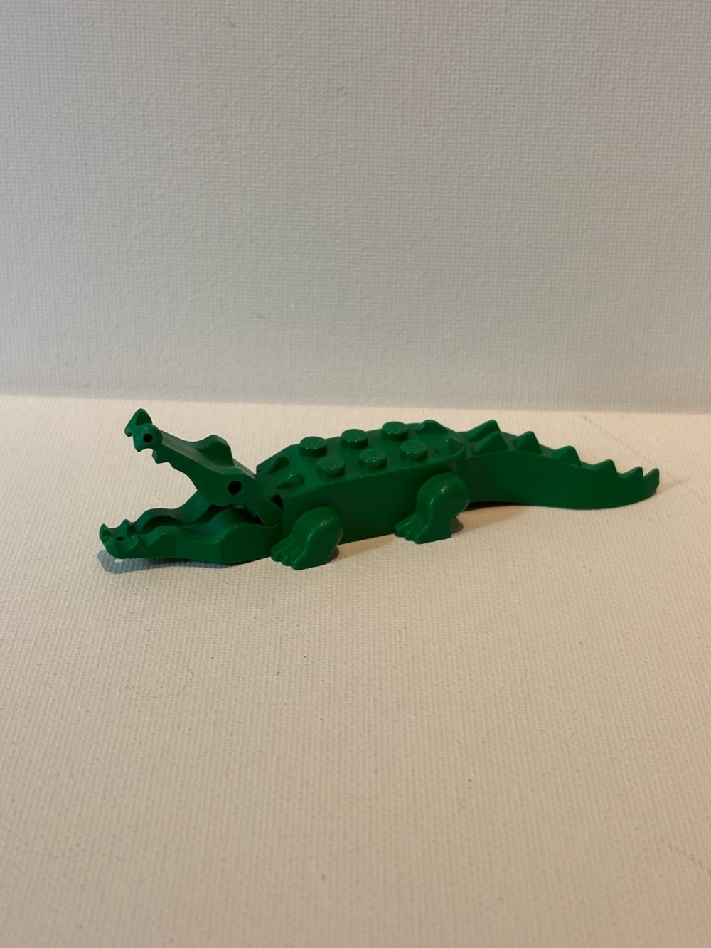 LEGO 1990s Vintage Green Alligator Crocodile 6026c01 For Pirates Adventurers